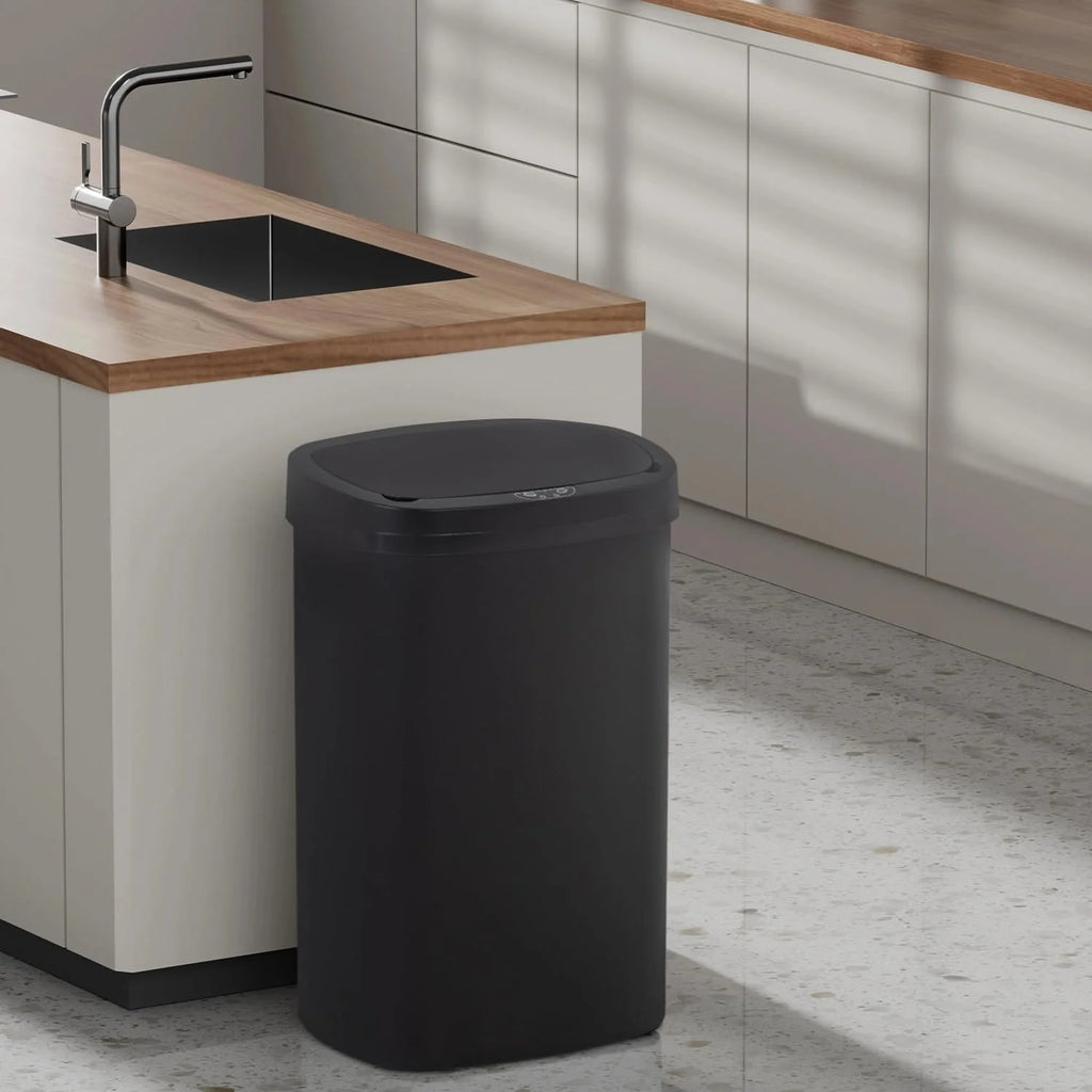 13 Gallon Plastic Touchless Kitchen Trash Can with Motion Sensor for Indoor Use(Black)